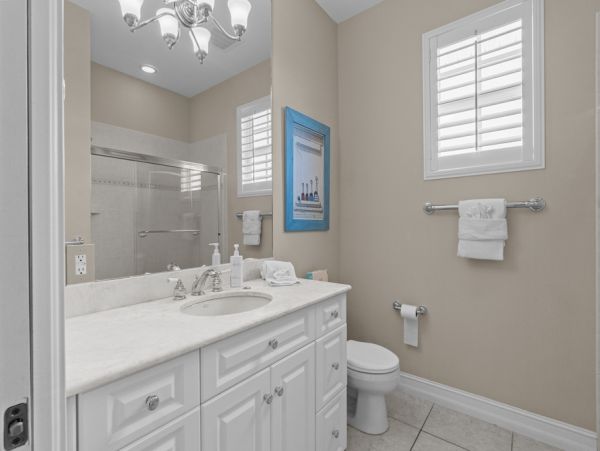 Sanibel Island Vacation Rental - Tropical Hideaway with Pool & Beach Access