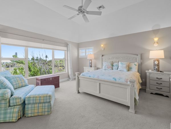 Sanibel Island Vacation Rental - Tropical Hideaway with Pool & Beach Access
