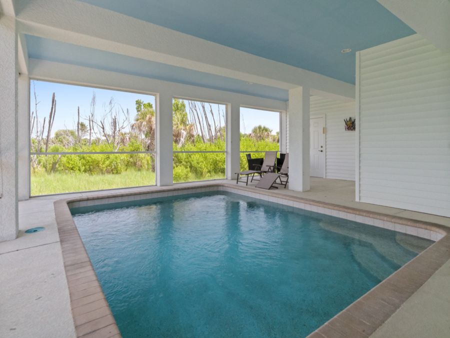 Sanibel Island Vacation Rental - Tropical Hideaway with Pool & Beach Access