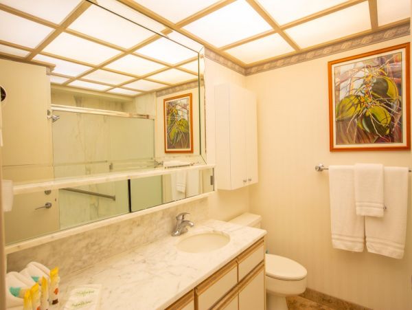 One Bedroom Beach Condo Sleeps Four Guests Full Gulf View