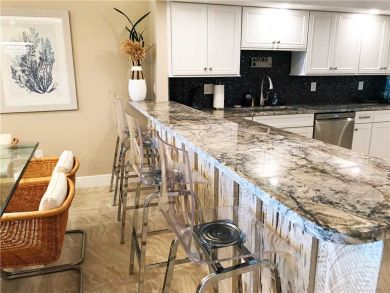 Beach Vacation Condos on Longboat Key BEACHFRONT