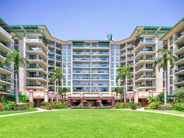 Spacious Studio with Lovely Amenities