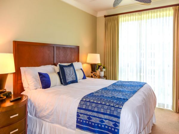 Luxurious Kaanapali Condo with Stunning Ocean View