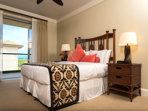 Luxurious Kaanapali Condo with Stunning Ocean View