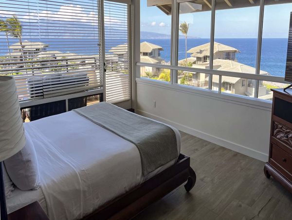 Charming Condo with Partial Ocean Views Sleeps 4