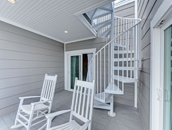 Luxury Six Bedroom Private Pool Rental on Anna Maria Island