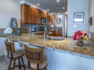 Lahaina Pacific Front Vacation Rental with Two Bedrooms