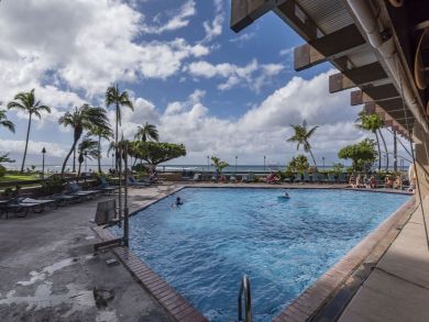 Lahaina Pacific Front Vacation Rental with Two Bedrooms