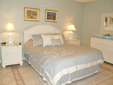 Destin One Bedroom Vacation Rental- Crystal Beach
