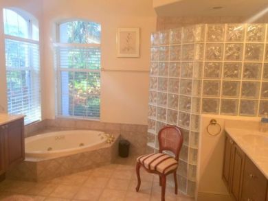 Spacious 4 bed Vero Beach Home
