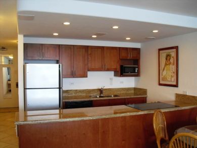 One of the Top One Bedroom Pacific Front Rentals Lahaina