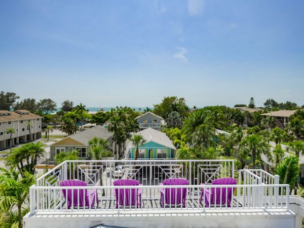 Anna Maria Island Holmes Beach Rental Home 6 Bedrooms
