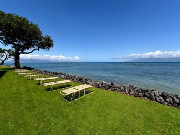 Oceanview Lahaina Vacation Condo One Bedroom