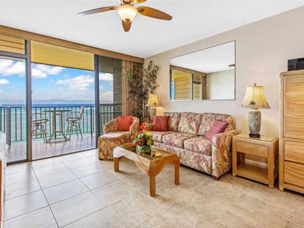 Oceanview Lahaina Vacation Condo One Bedroom
