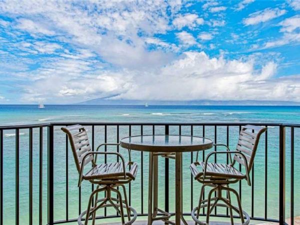 Oceanview Lahaina Vacation Condo One Bedroom