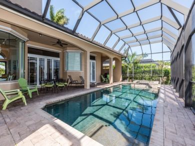 Marco Island Luxury Villa 4 Bedrooms Sleeps 8 Walk to Beach