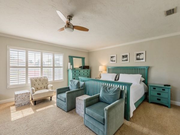 Short Walk to the Beach from this Marco Vacation Rental Home