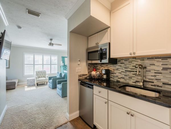 Short Walk to the Beach from this Marco Vacation Rental Home