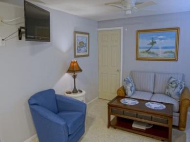 Anna Maria Island One Bedroom One Bathroom Duplex