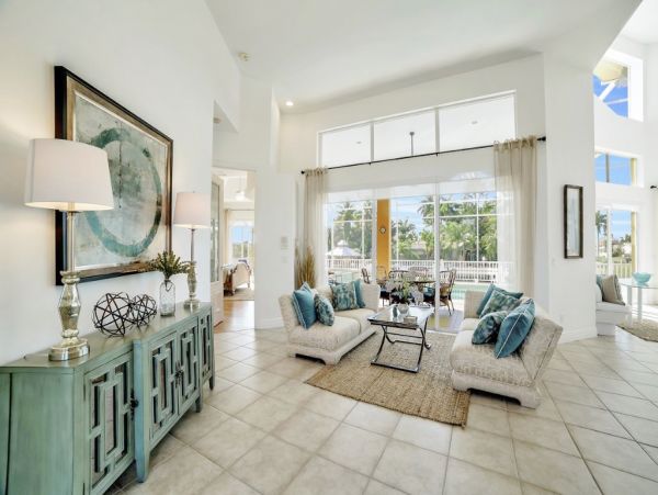 Stunning Marco Island Luxury Vacation Rental Home Sleeps 10