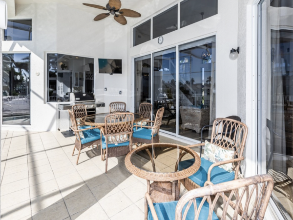 Stunning Marco Island Luxury Vacation Rental Home Sleeps 10