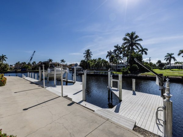 Stunning Marco Island Luxury Vacation Rental Home Sleeps 10