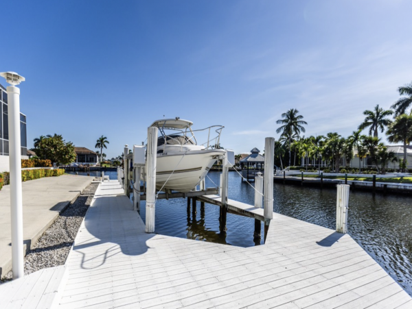 Stunning Marco Island Luxury Vacation Rental Home Sleeps 10