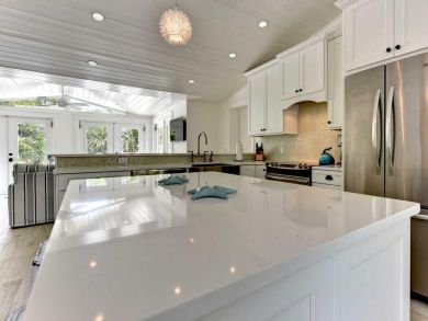 Large Island in Kitchen