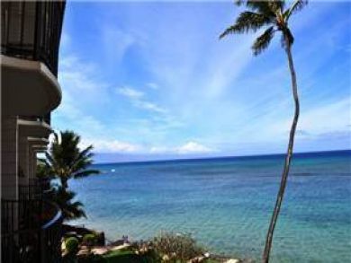 One Bedroom Beach Condo Sleeps Four Guests Communal Pool