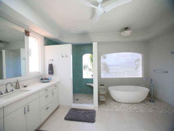Luxury 5 Bedroom Home with Full Ocean View.