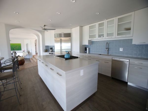 Luxury 5 Bedroom Home with Full Ocean View.