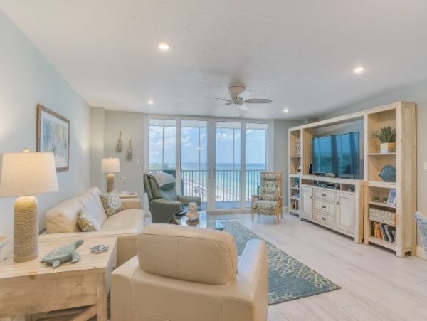 Siesta Key Vacation Condo on the Beach with Gulf Views
