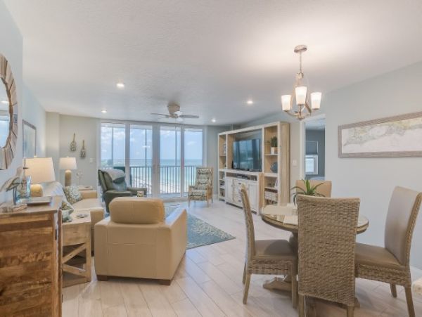 Siesta Key Vacation Condo on the Beach with Gulf Views