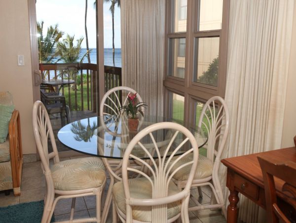 A Truly Wonderful Maui Beach Location.