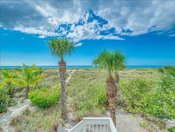 Luxury Boca Grande Beachfront End Unit Townhome Gulf Views
