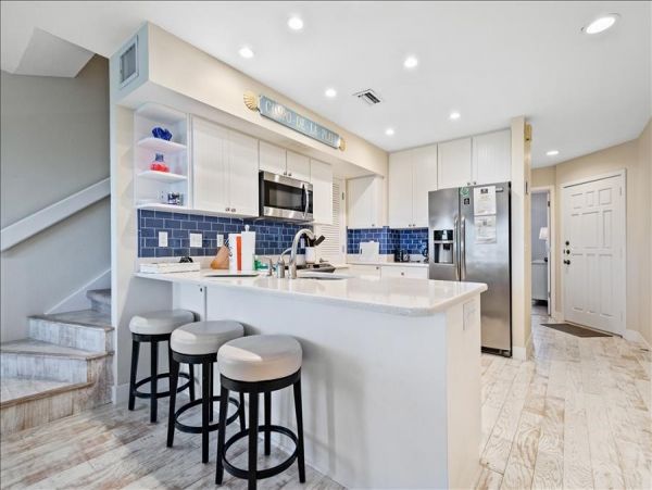 Luxury Boca Grande Beachfront End Unit Townhome Gulf Views