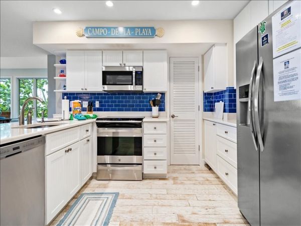 Luxury Boca Grande Beachfront End Unit Townhome Gulf Views