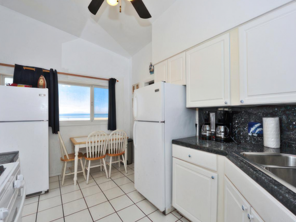 Mission Beach Value Rental with Five Bedrooms
