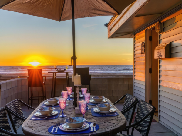 Mission Beach Value Rental with Five Bedrooms