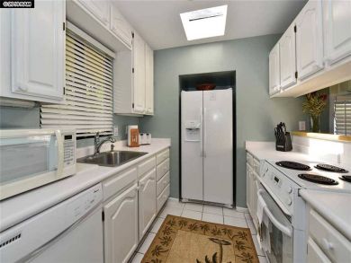 Lahaina Luxury Vacation Rental Townhome Two Bedrooms