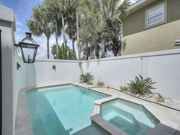 Destin Luxury 8 Bedroom Vacation Pool Home On Beach