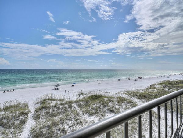 Destin Luxury 8 Bedroom Vacation Pool Home On Beach