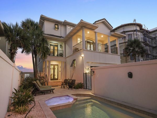 Destin Luxury 8 Bedroom Vacation Pool Home On Beach