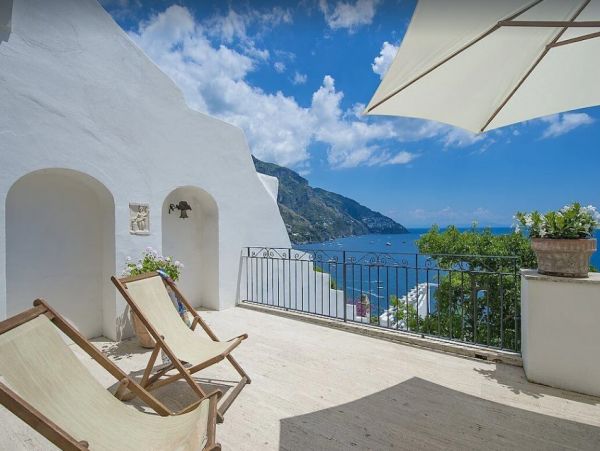 Positanos Most Sought After Villa Rental with Five Bedrooms