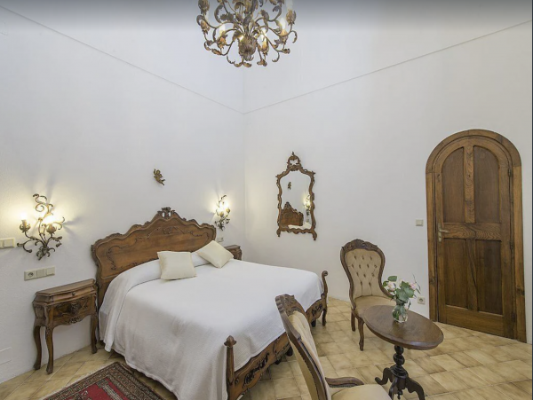 Positanos Most Sought After Villa Rental with Five Bedrooms
