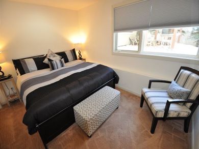 Ski Vacation Rental Home Sleeps 12 Guests Hot Tub!