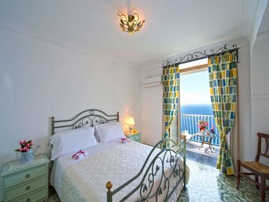 Luxury Positano Five Bedroom Villa For Rent