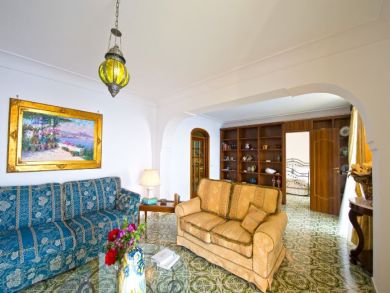 Luxury Positano Five Bedroom Villa For Rent