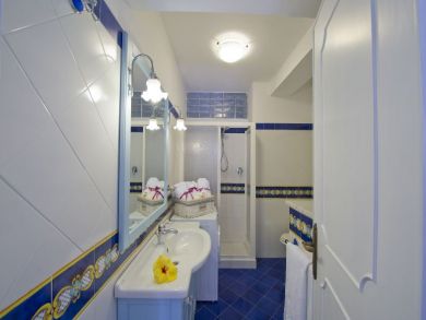 Luxury Positano Five Bedroom Villa For Rent
