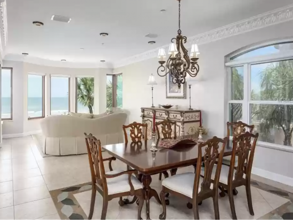Indian Shores Luxury 6 Bedroom Pool Home Sleeps 22 Guests